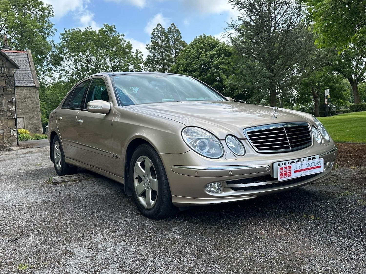 Used Mercedes-Benz E Class 2003 for sale - 76993972: Photo 35