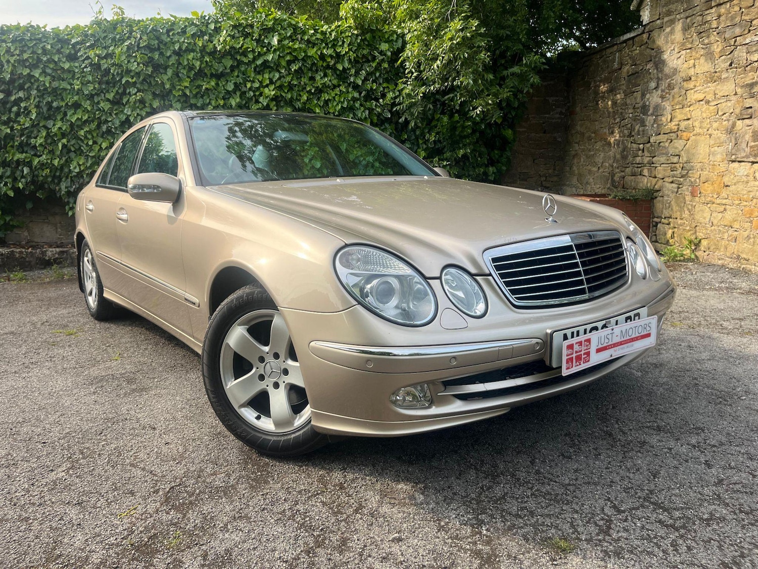 Used Mercedes-Benz E Class 2003 for sale - 76993972: Photo 37