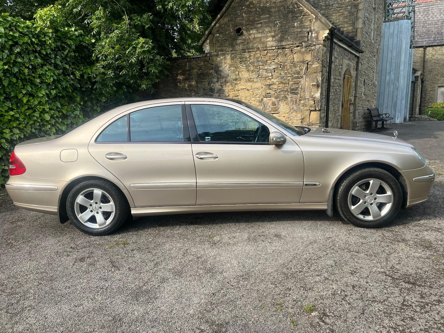 Used Mercedes-Benz E Class 2003 for sale - 76993972: Photo 53