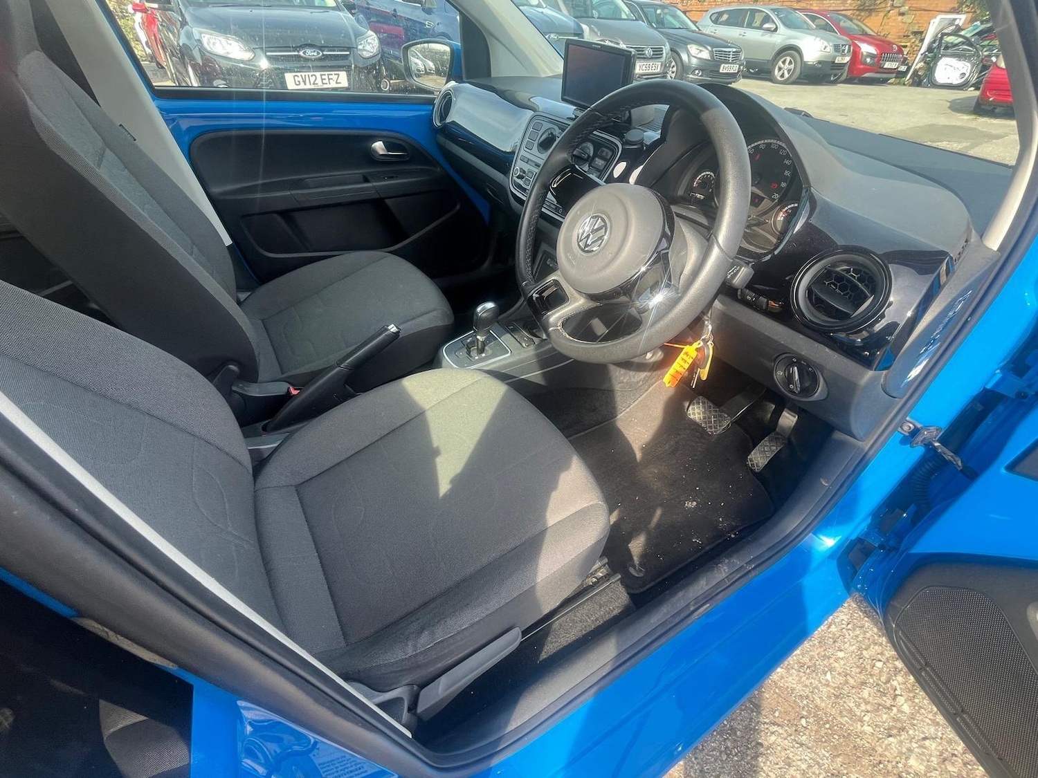 Used Volkswagen up! 2025 for sale - 77957242: Photo 15