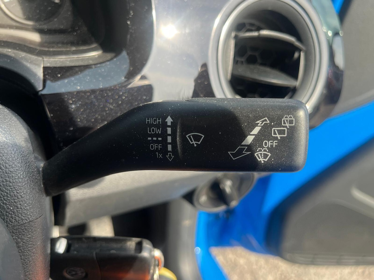 Used Volkswagen up! 2025 for sale - 77957242: Photo 20