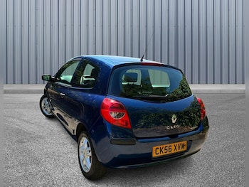 Used Renault Clio 2006 for sale - 79496231: Photo