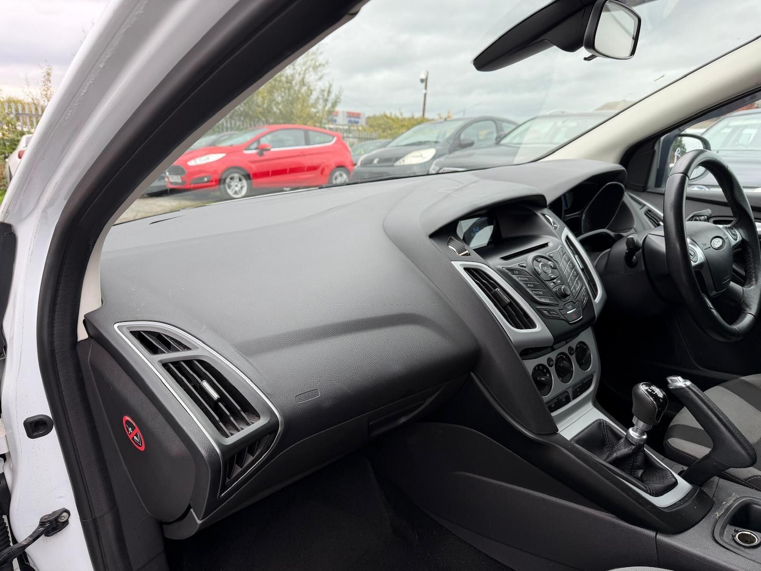 Used Ford Focus 2013 for sale - 76432521: Photo 8