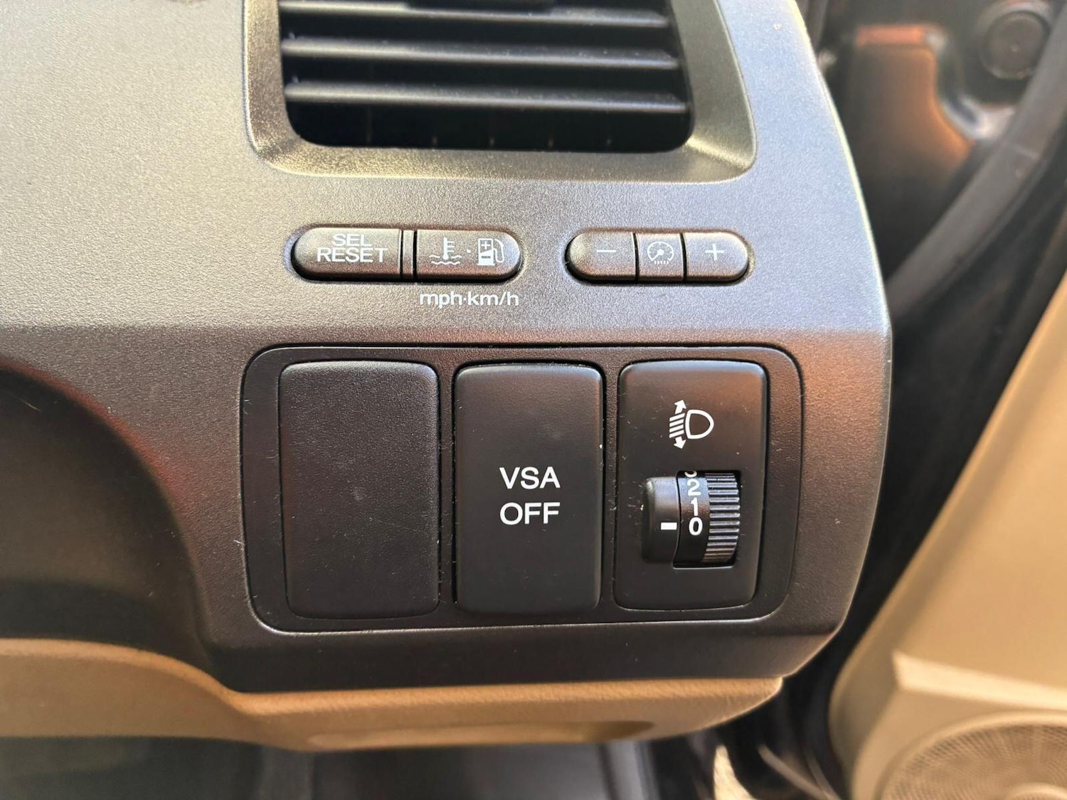 Used Honda Civic 2007 for sale - 78058690: Photo 35