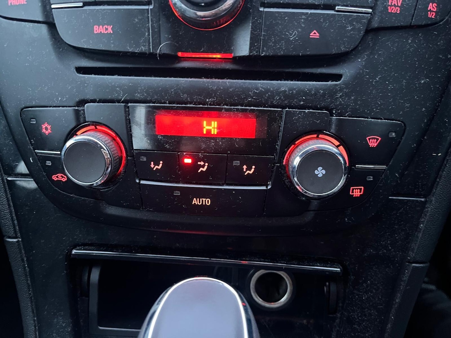 Used Vauxhall Insignia 2012 for sale - 77155438: Photo 15