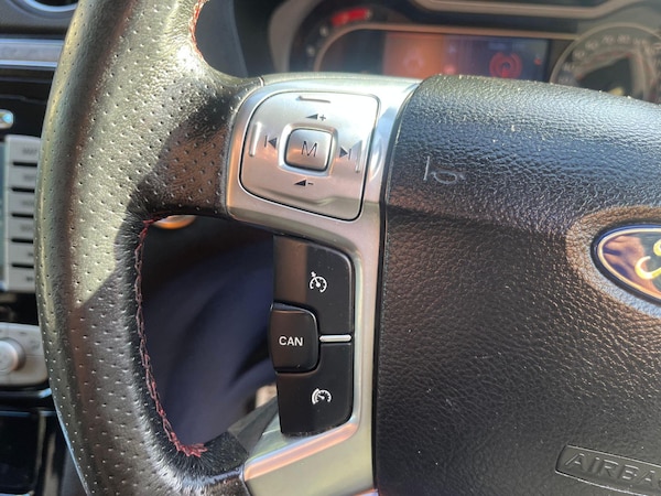 Used Ford S-Max 2010 for sale - 75719503: Photo 39