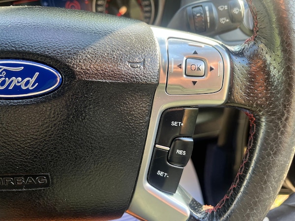 Used Ford S-Max 2010 for sale - 75719503: Photo 40