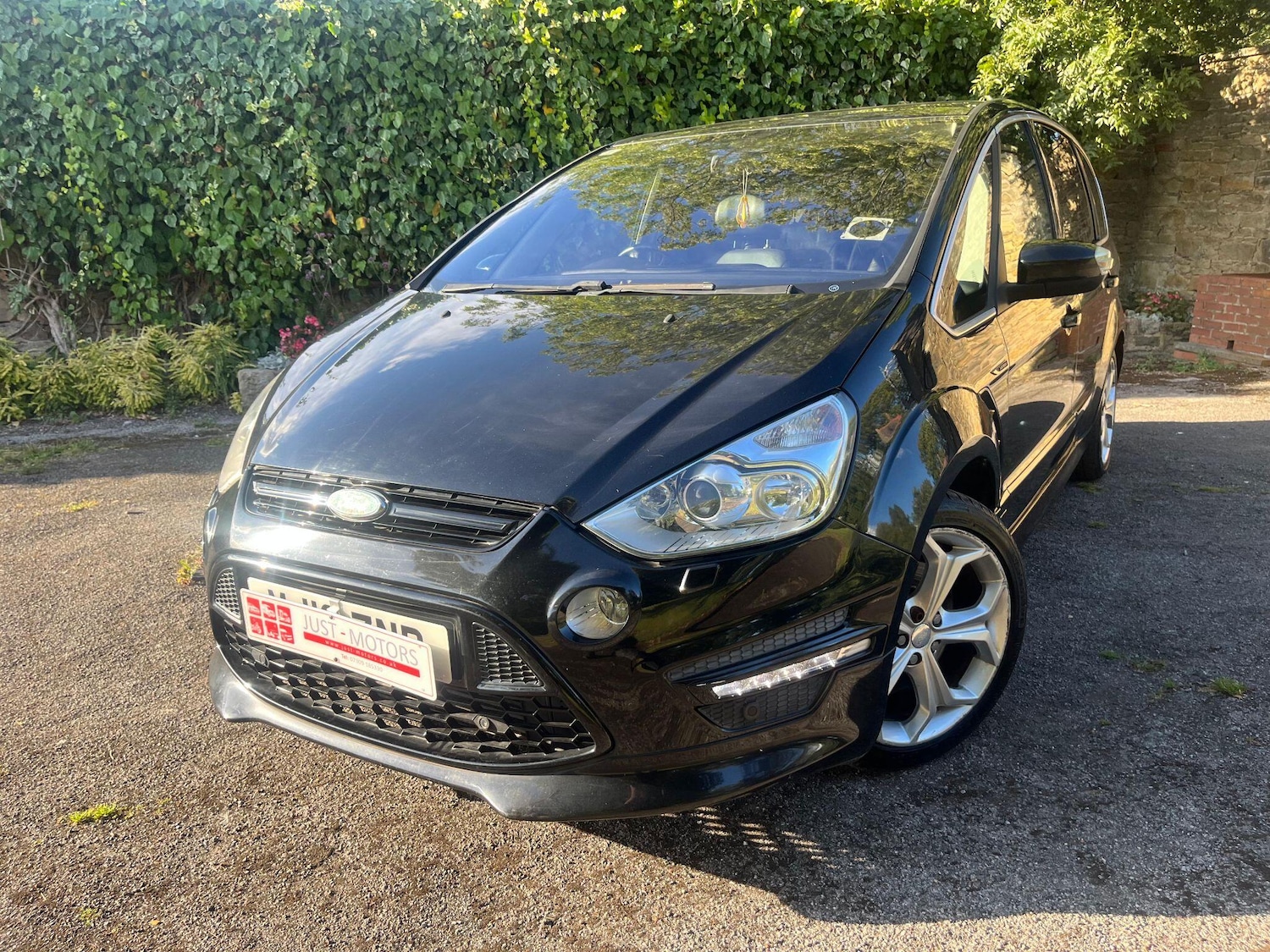 Vehicle 76