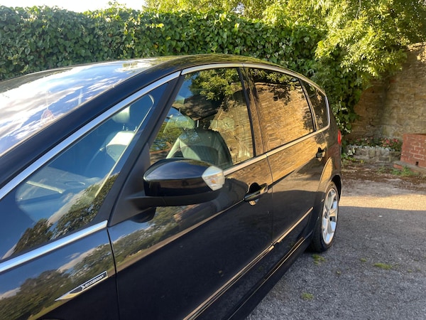 Used Ford S-Max 2010 for sale - 75719503: Photo 88