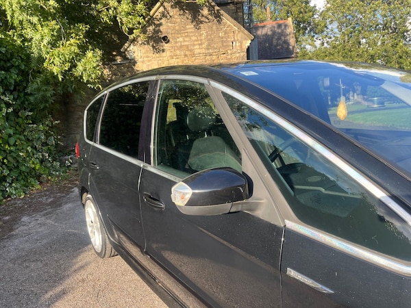 Used Ford S-Max 2010 for sale - 75719503: Photo 90