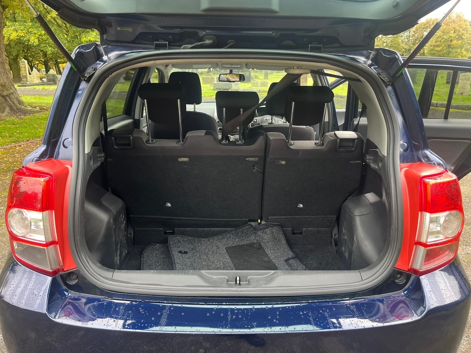 Used Toyota Urbancruiser 2011 for sale - 76585158: Photo 18