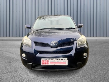 Used Toyota Urbancruiser 2011 for sale - 76585158: Photo