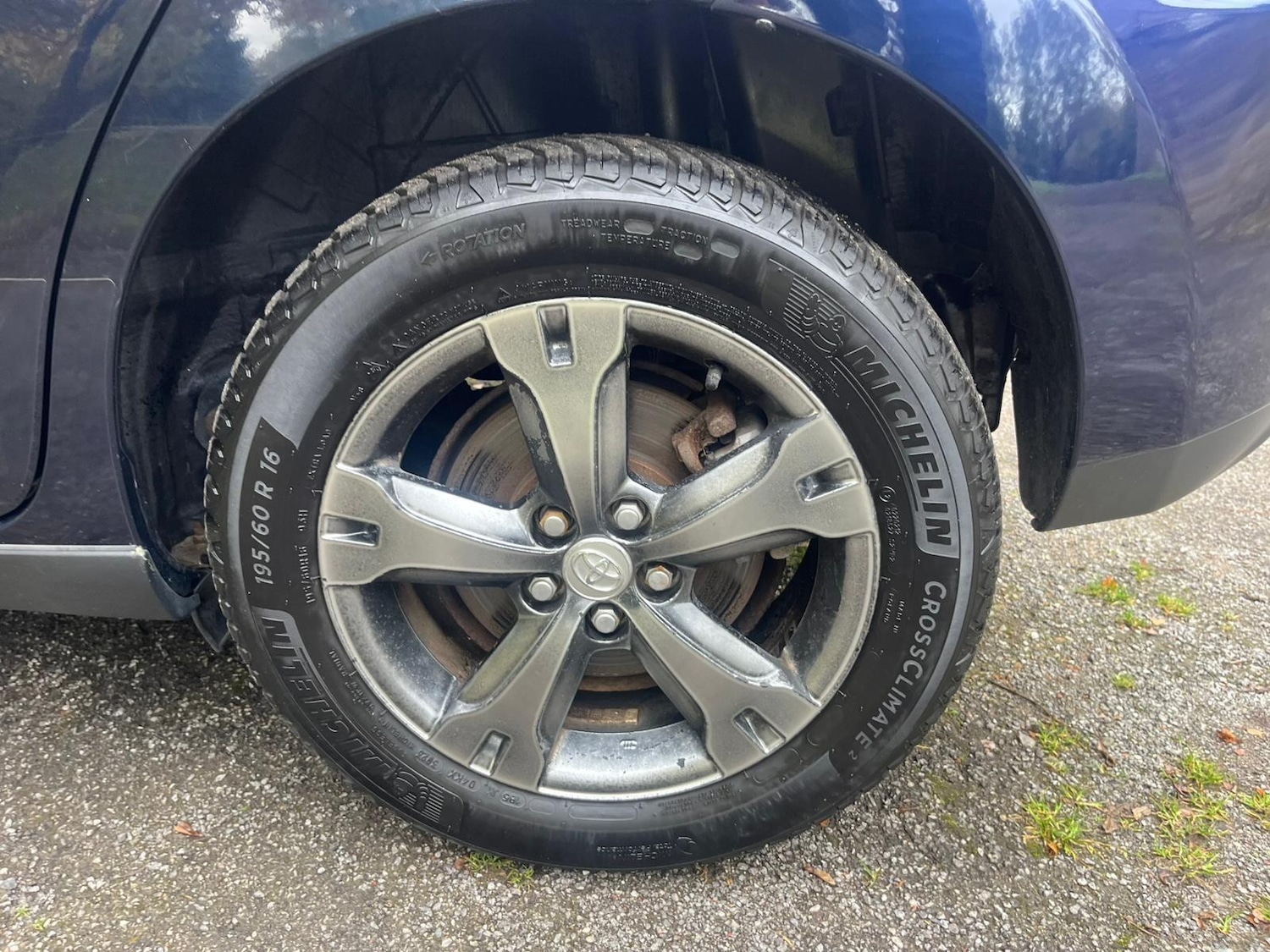 Used Toyota Urbancruiser 2011 for sale - 76585158: Photo 75