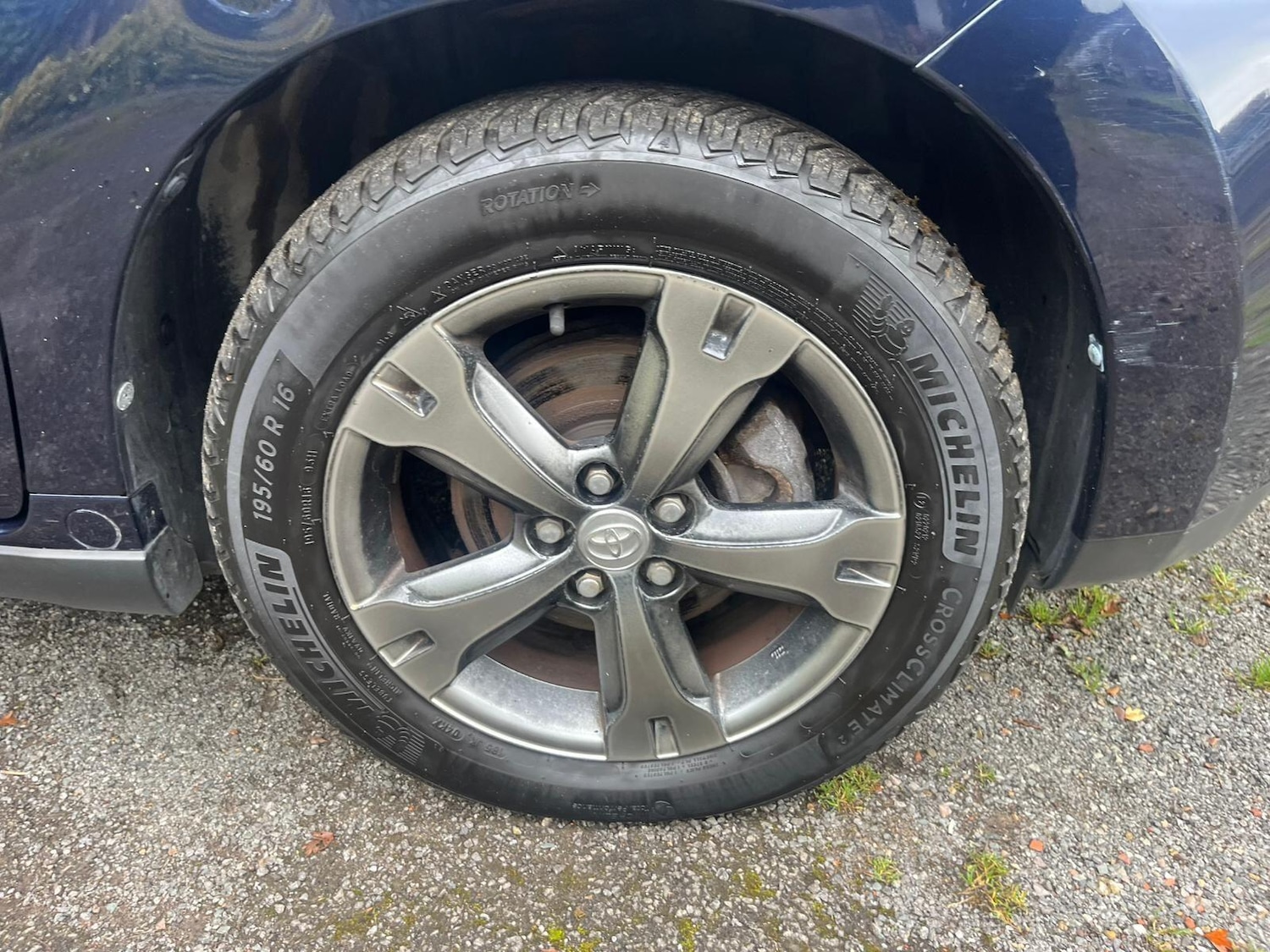 Used Toyota Urbancruiser 2011 for sale - 76585158: Photo 76