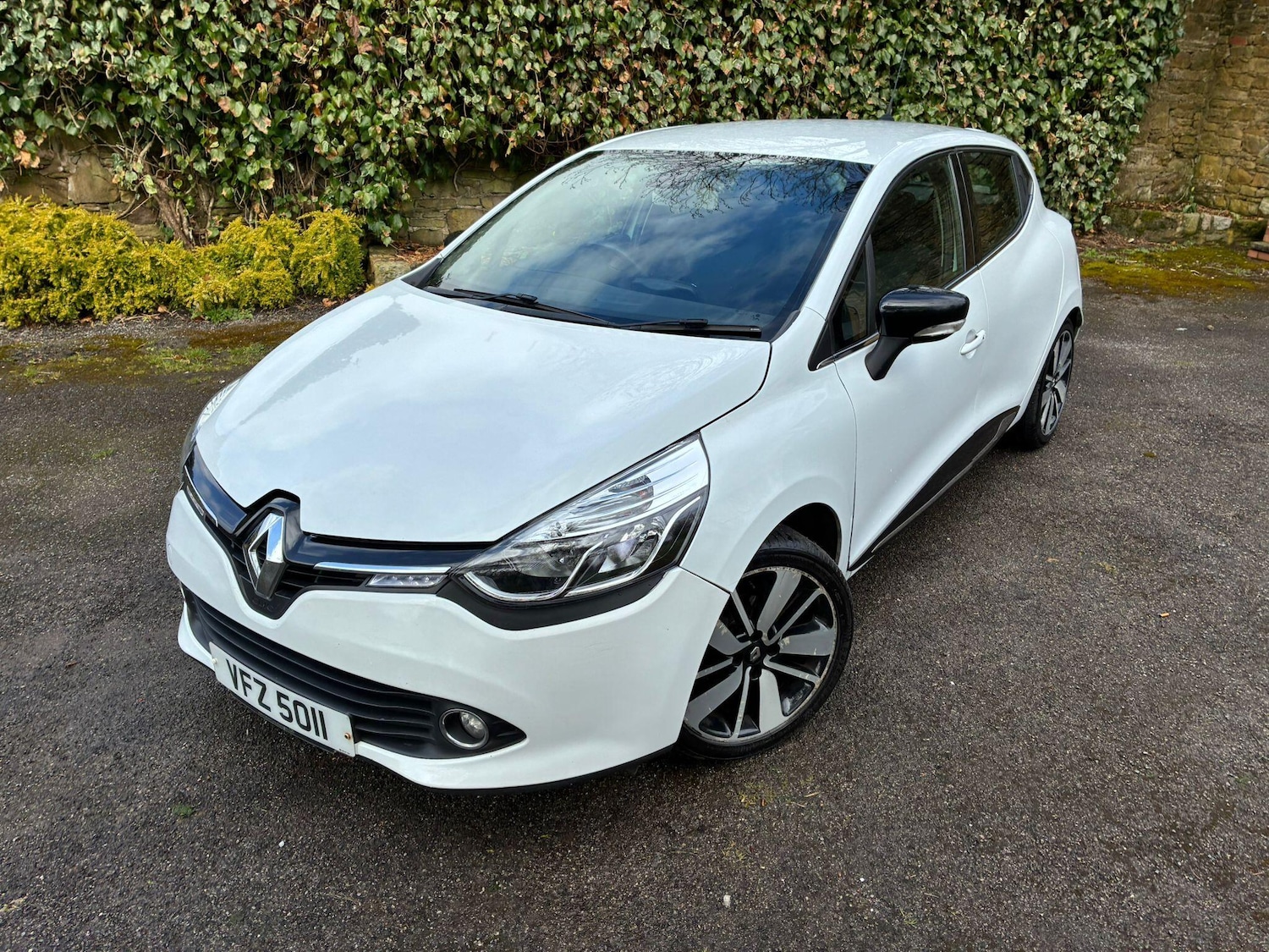 Used Renault Clio 2015 for sale - 78033907: Photo 59