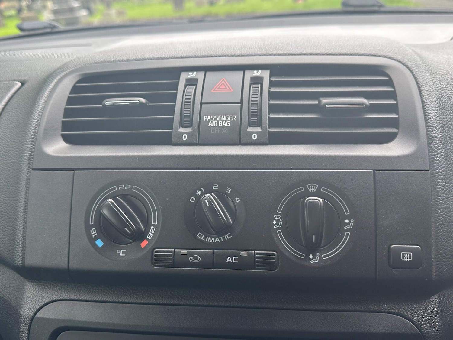 Used Skoda Fabia 2010 for sale - 75940616: Photo 35