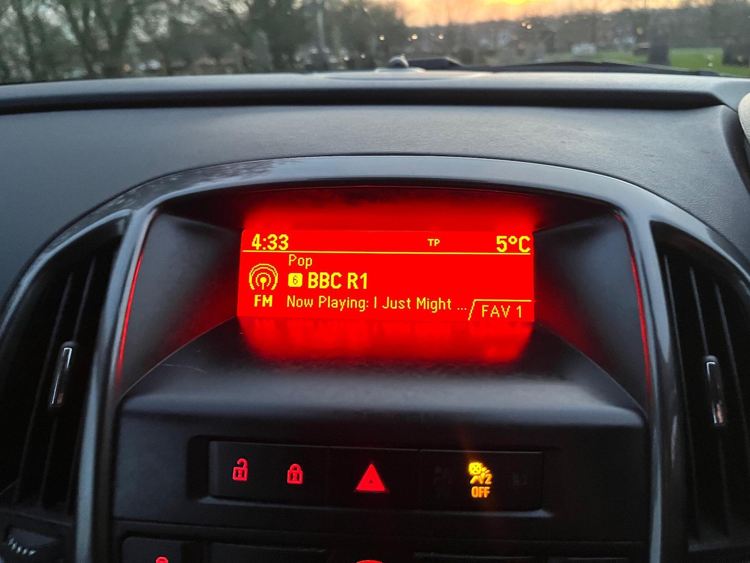 Used Vauxhall Astra 2013 for sale - 77202715: Photo 35