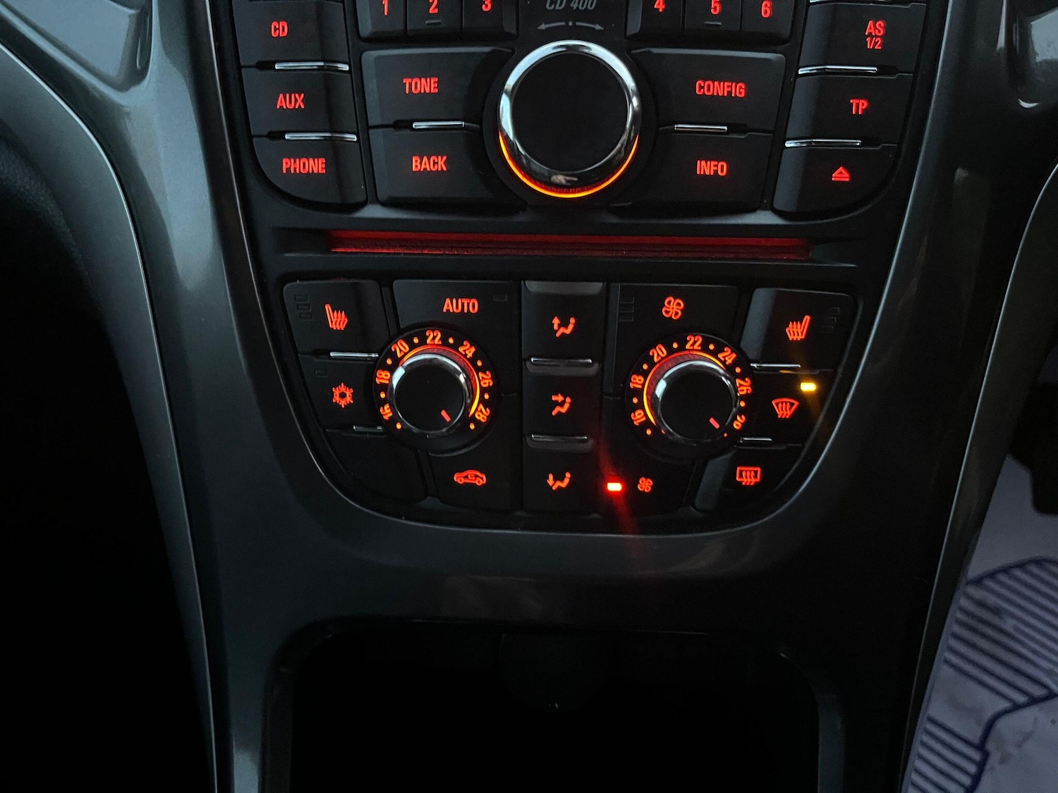 Used Vauxhall Astra 2013 for sale - 77202715: Photo 37