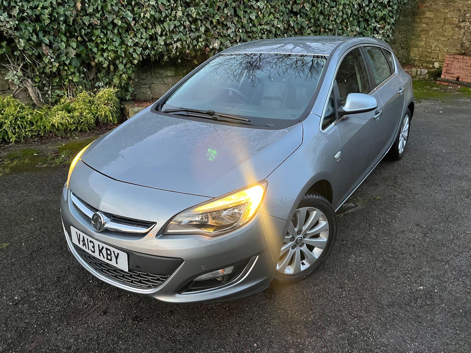 Used Vauxhall Astra 2013 for sale - 77202715: Photo 51