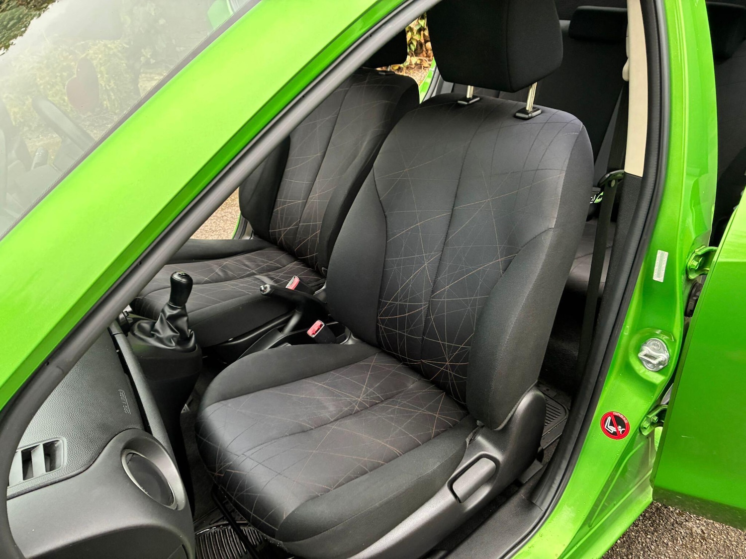 Used Mazda Mazda2 2013 for sale - 77853266: Photo 14