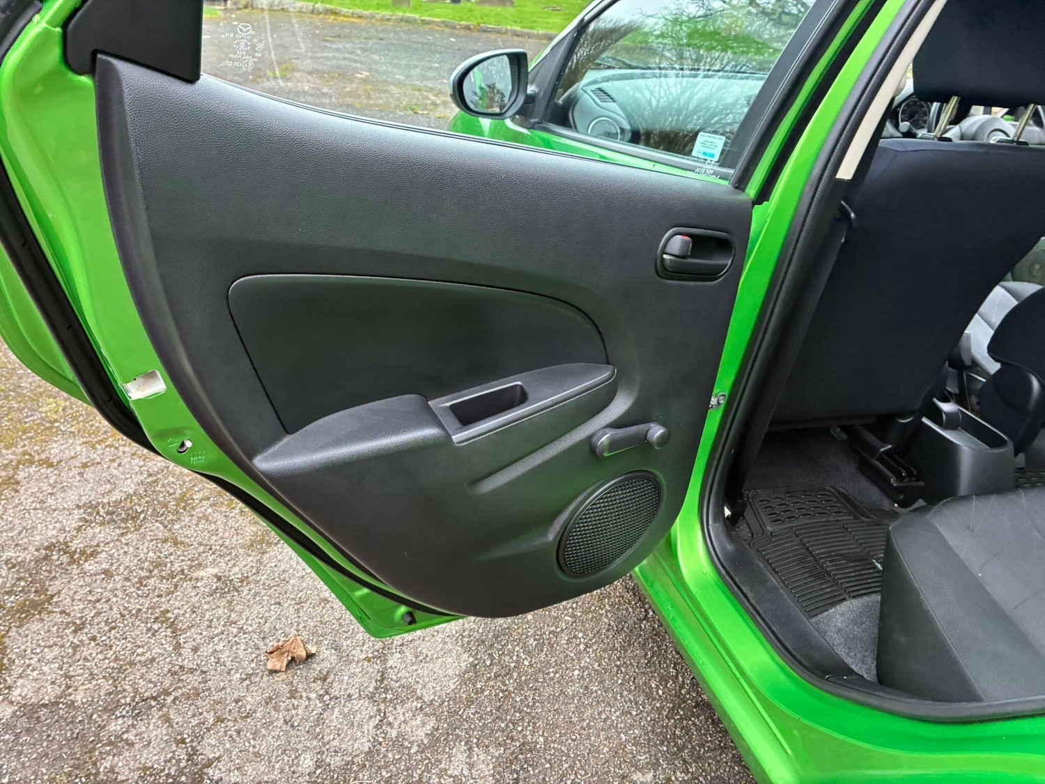 Used Mazda Mazda2 2013 for sale - 77853266: Photo 15