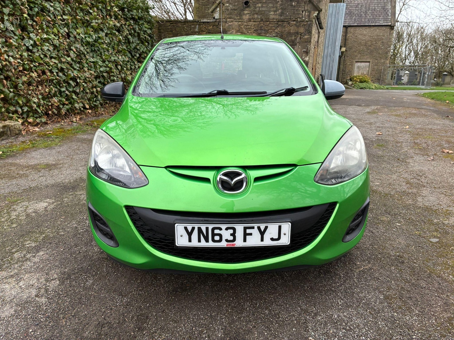 Used Mazda Mazda2 2013 for sale - 77853266: Photo 2