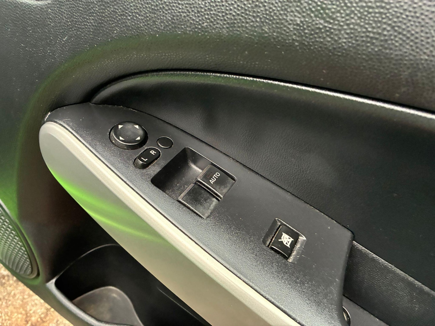 Used Mazda Mazda2 2013 for sale - 77853266: Photo 26