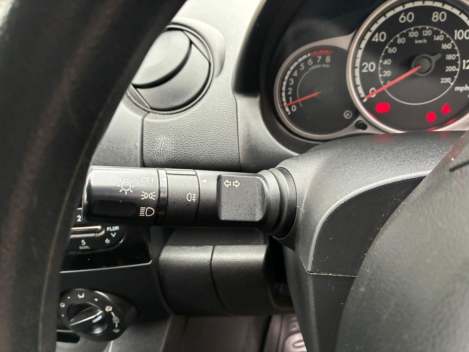 Used Mazda Mazda2 2013 for sale - 77853266: Photo 28