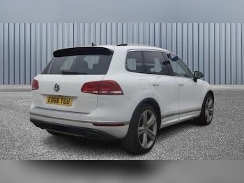 Used Volkswagen Touareg 2016 for sale - 78516614: Photo