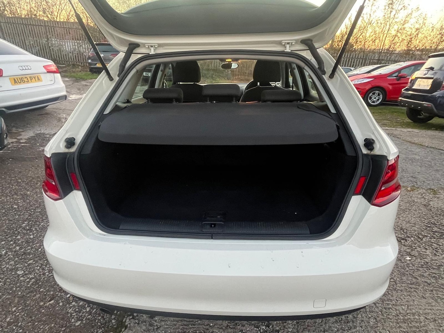 Used Audi A3 2014 for sale - 76613397: Photo 11