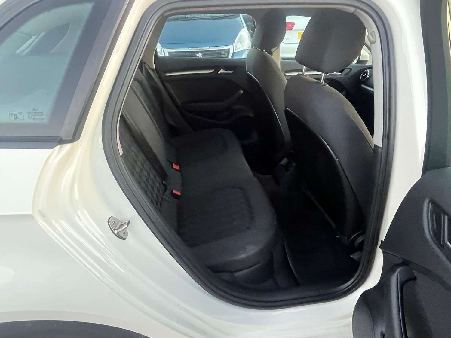 Used Audi A3 2014 for sale - 76613397: Photo 12