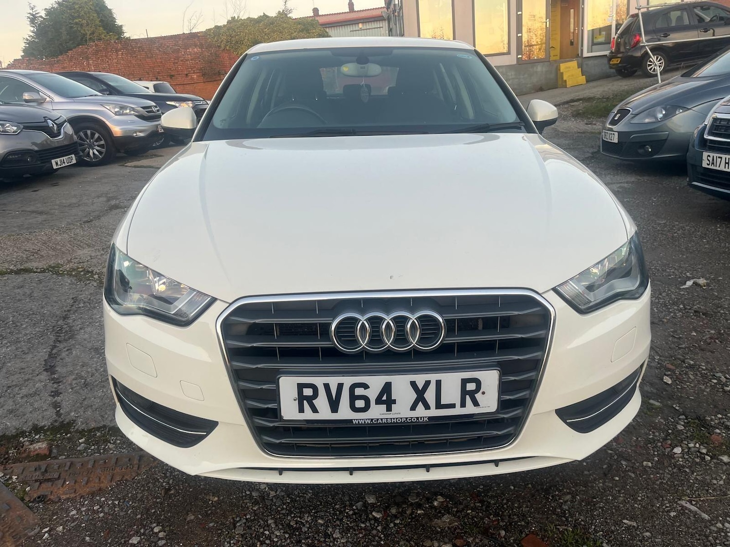Used Audi A3 2014 for sale - 76613397: Photo 2