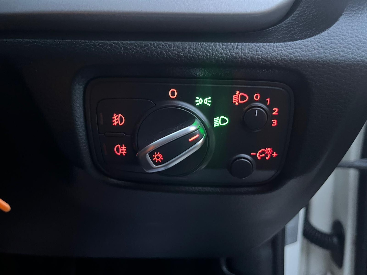 Used Audi A3 2014 for sale - 76613397: Photo 35