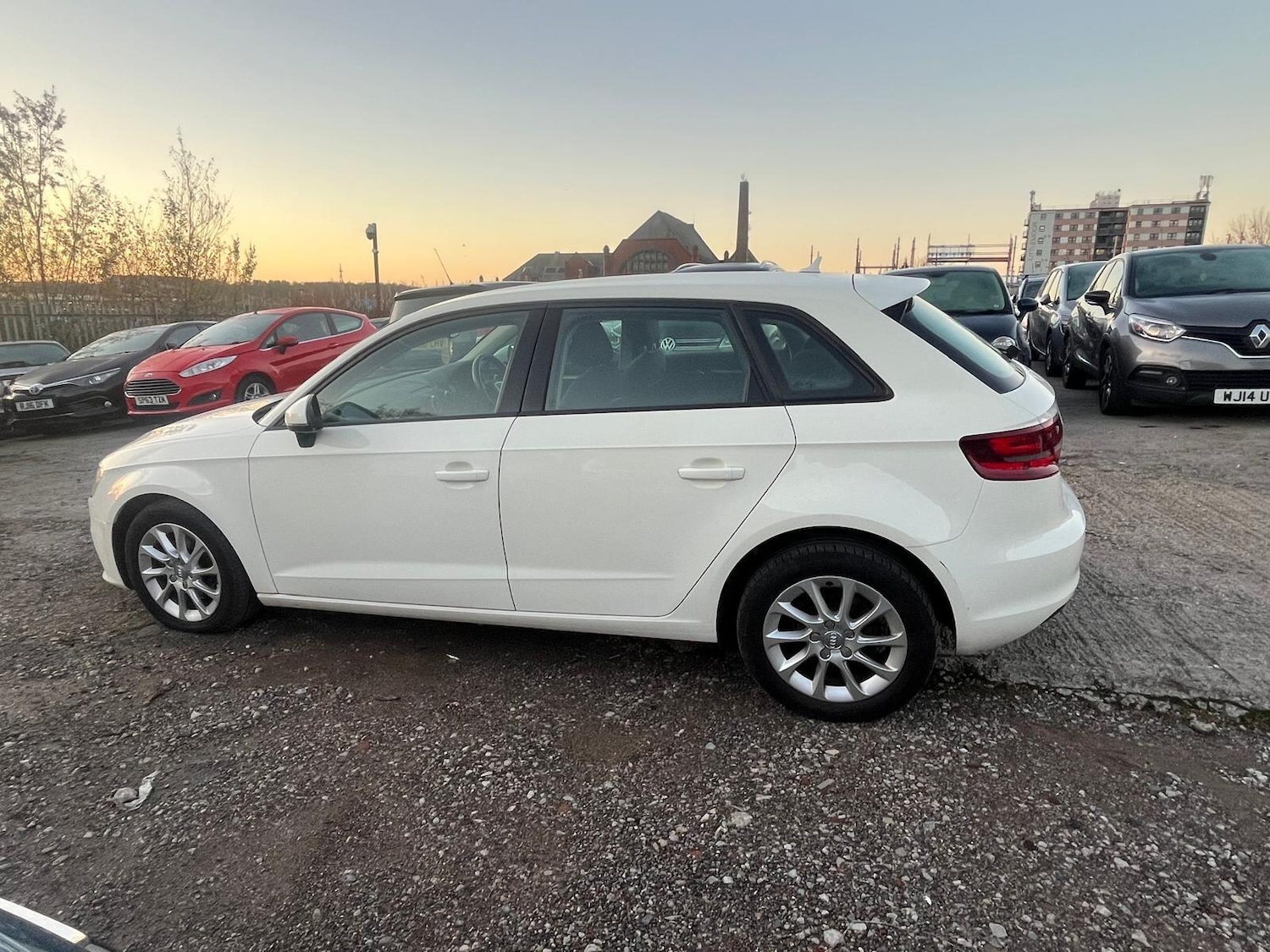 Used Audi A3 2014 for sale - 76613397: Photo 8