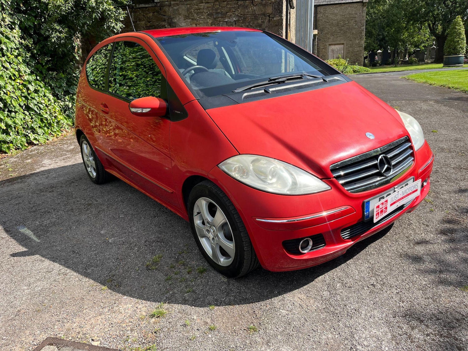 Vehicle 33