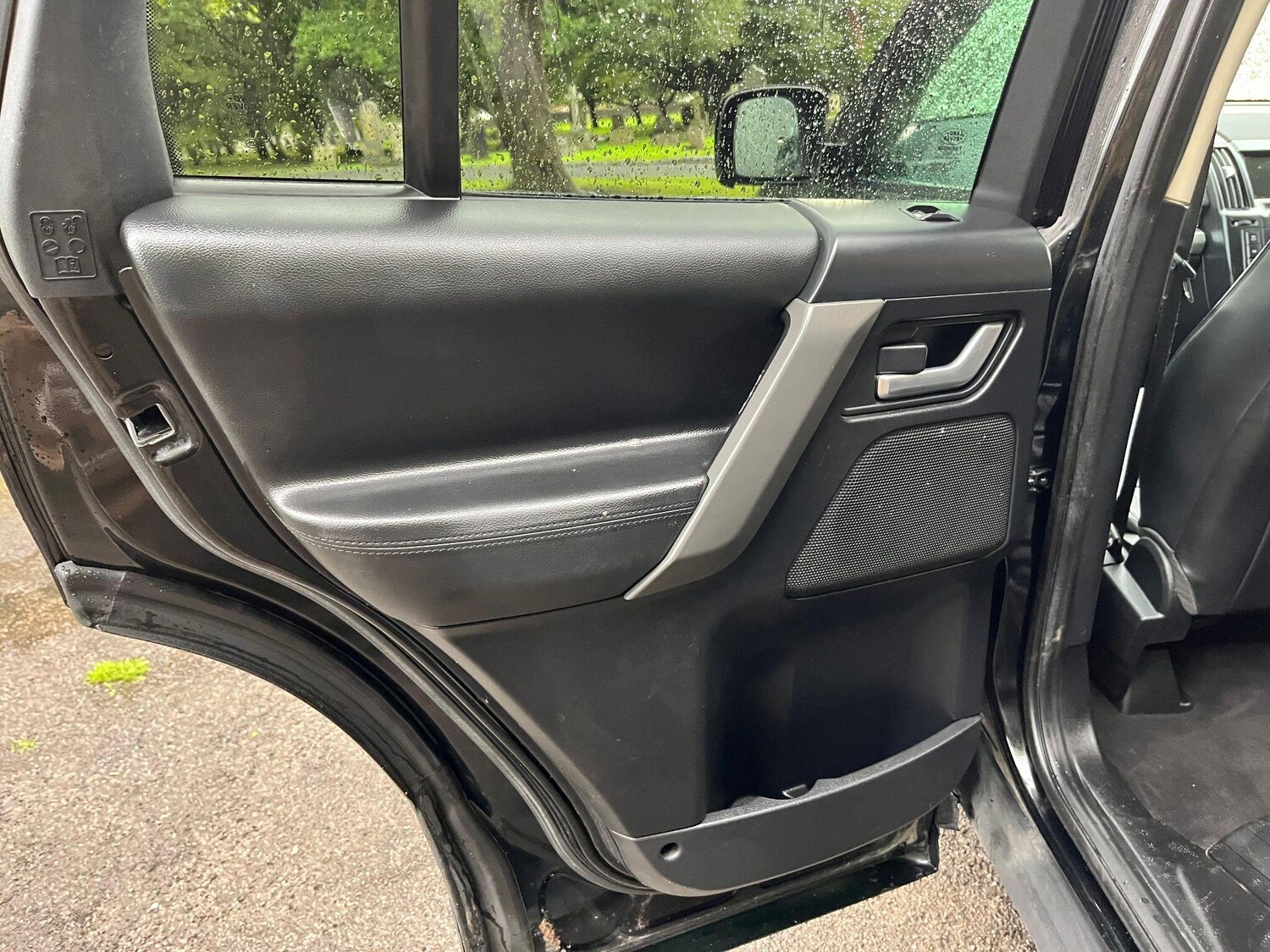 Used Land Rover Freelander 2 2009 for sale - 75927187: Photo 15