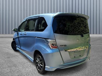 Used Honda Freed 2013 for sale - 79669153: Photo