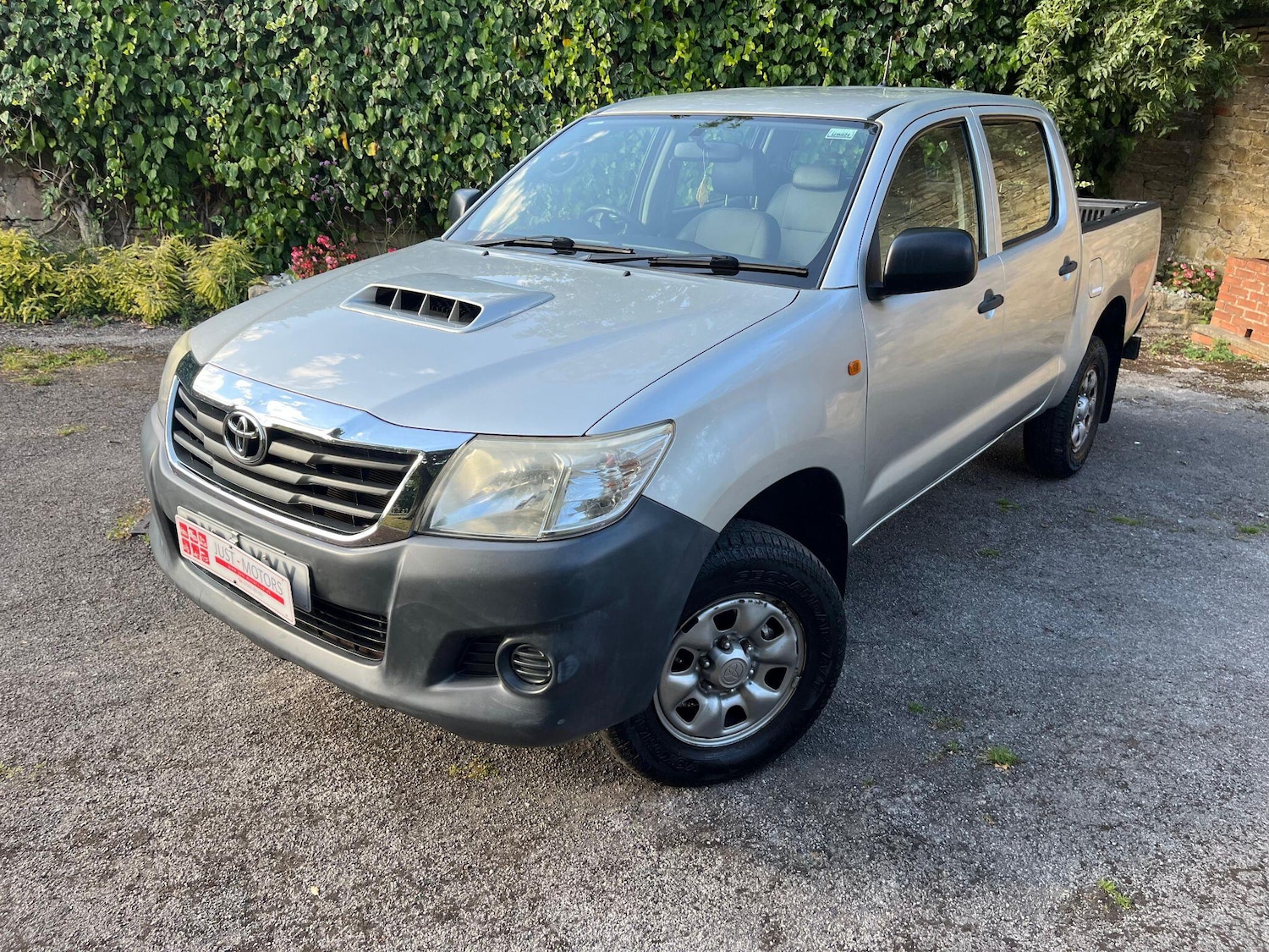 Vehicle 48
