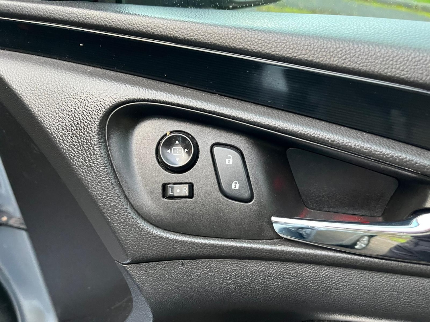 Used Vauxhall Insignia 2015 for sale - 76499576: Photo 26