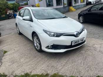 2019 (68) - 1.8 Hybrid Icon Tech TSS 5dr CVT
