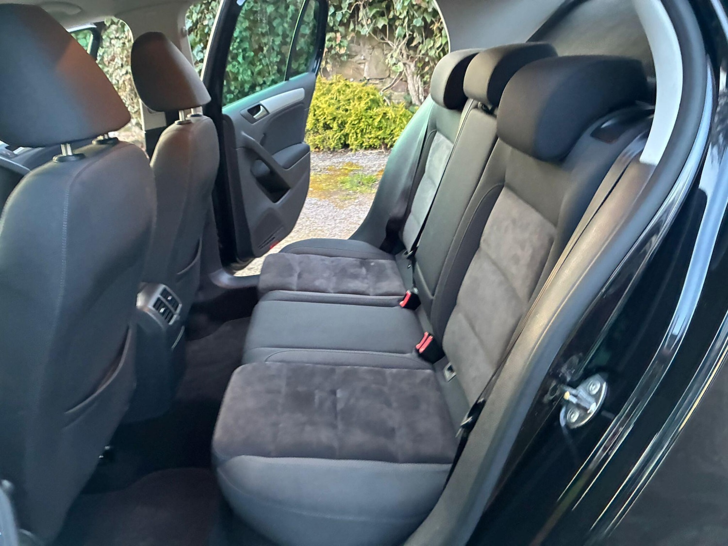 Used Volkswagen Golf 2010 for sale - 77957641: Photo 16