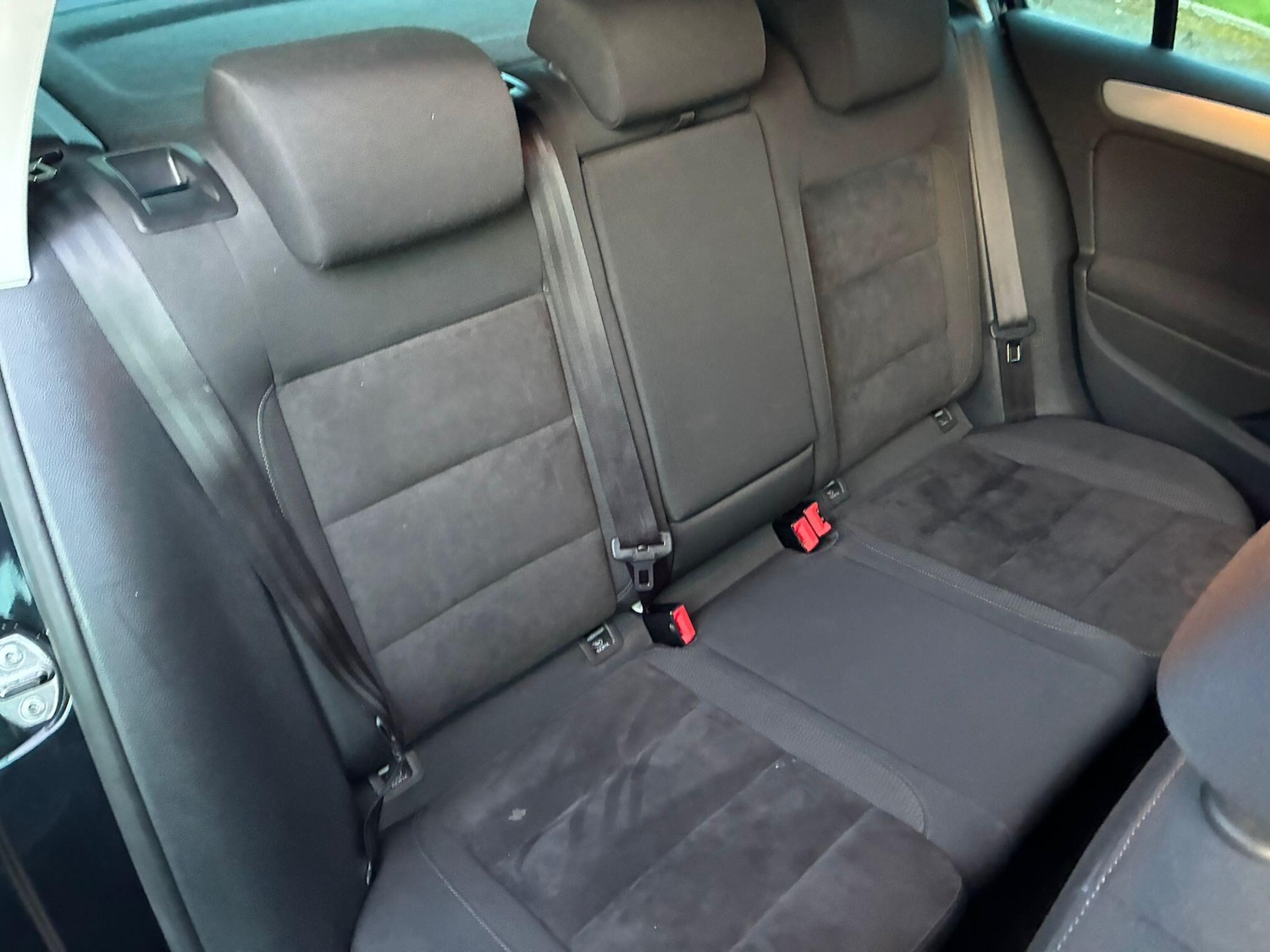 Used Volkswagen Golf 2010 for sale - 77957641: Photo 19