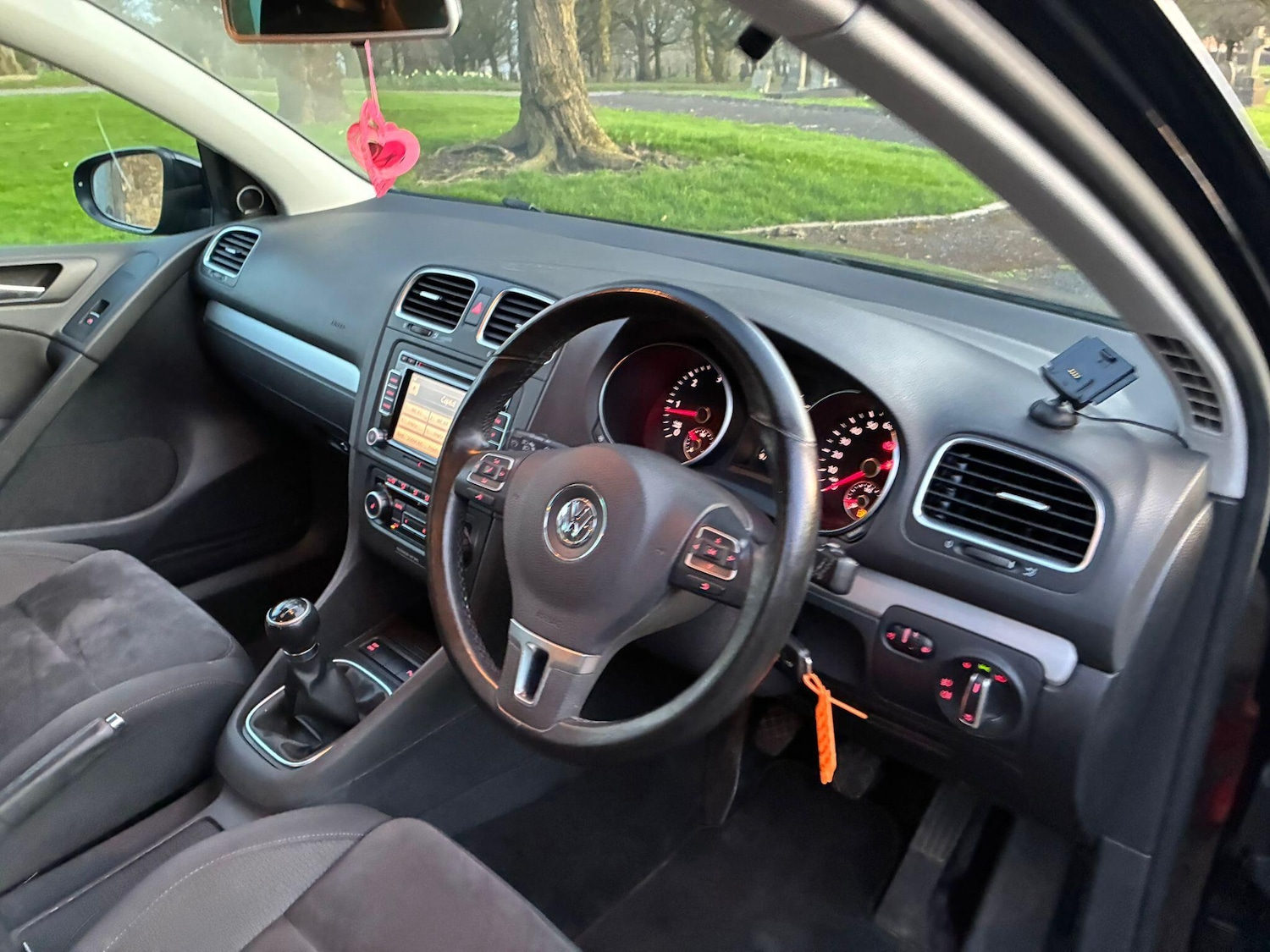Used Volkswagen Golf 2010 for sale - 77957641: Photo 24