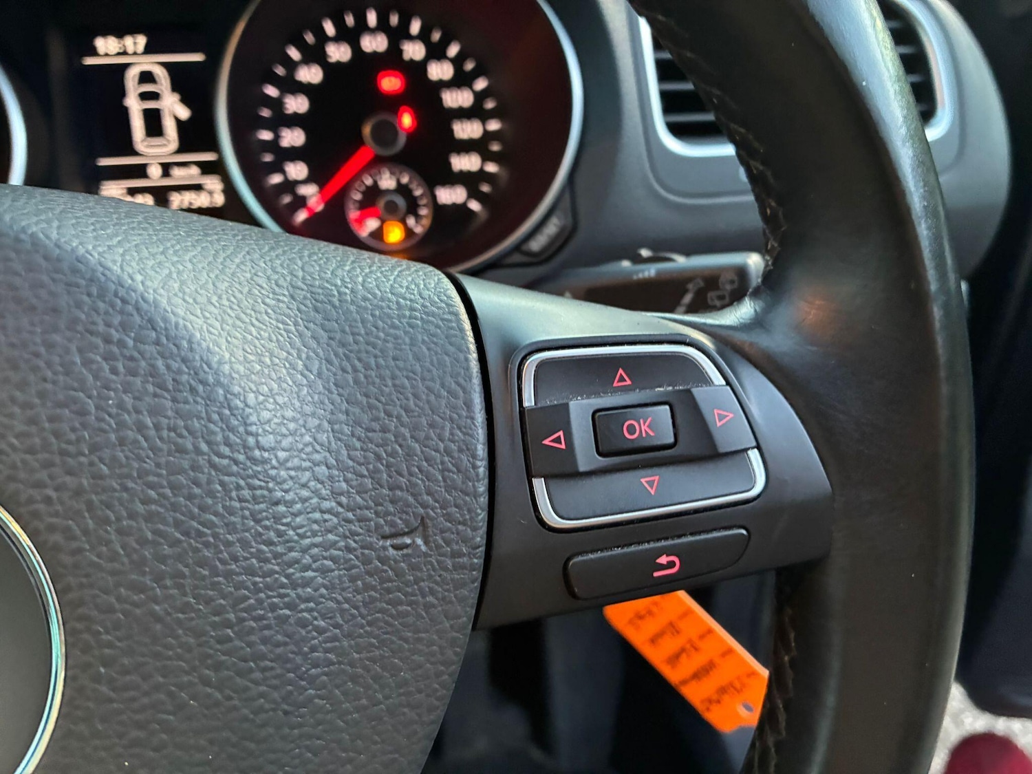 Used Volkswagen Golf 2010 for sale - 77957641: Photo 31