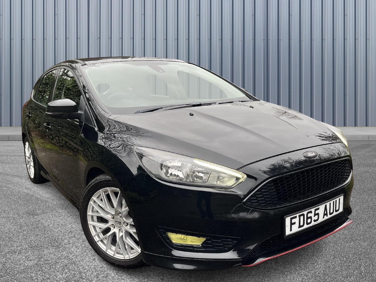 Used Ford Focus 2015 for sale - 77291411: Photo 1