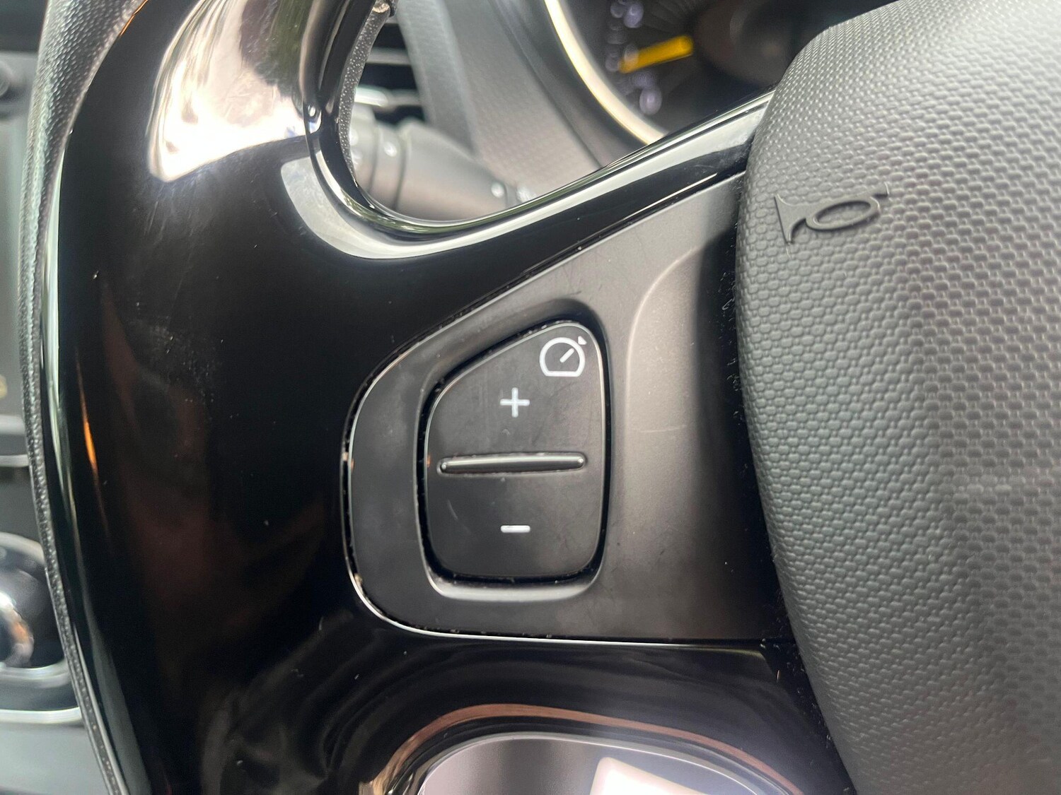 Used Renault Captur 2014 for sale - 76109465: Photo 28