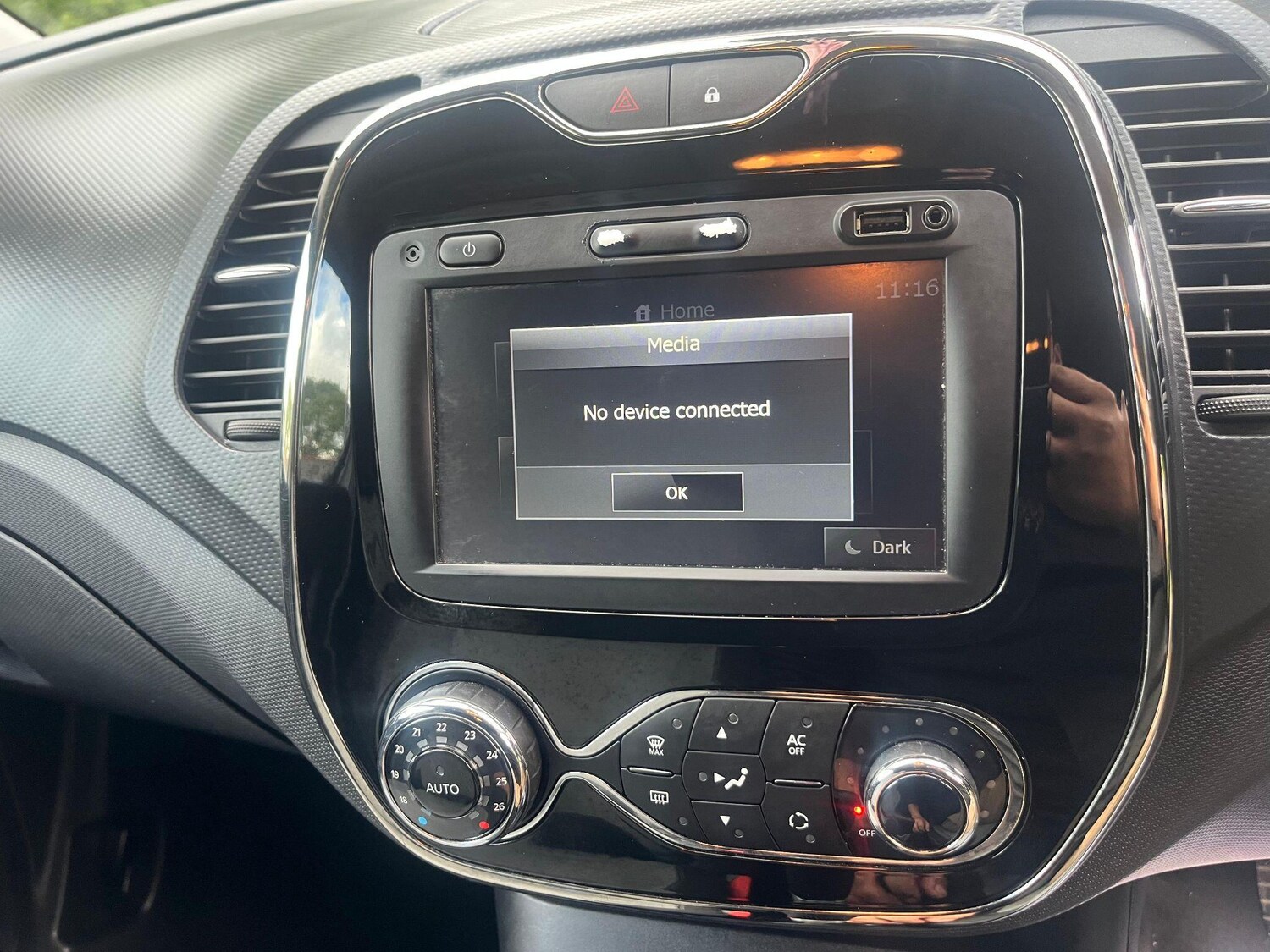 Used Renault Captur 2014 for sale - 76109465: Photo 35