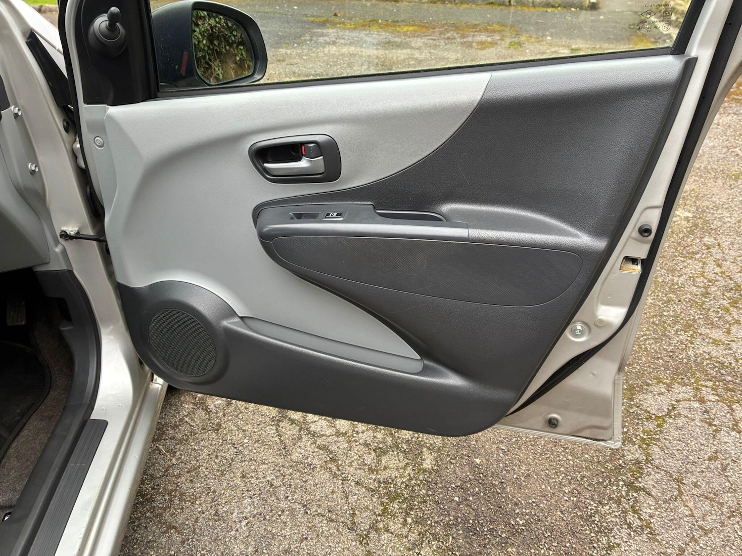 Used Nissan Pixo 2009 for sale - 77883082: Photo 25