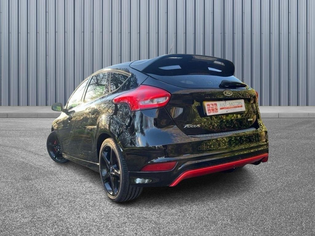 Used Ford Focus 2016 for sale - 77098038: Photo 4