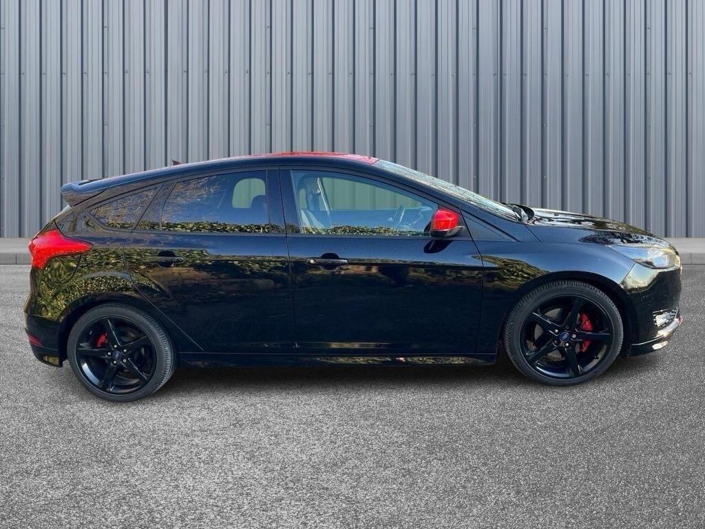 Used Ford Focus 2016 for sale - 77098038: Photo 7